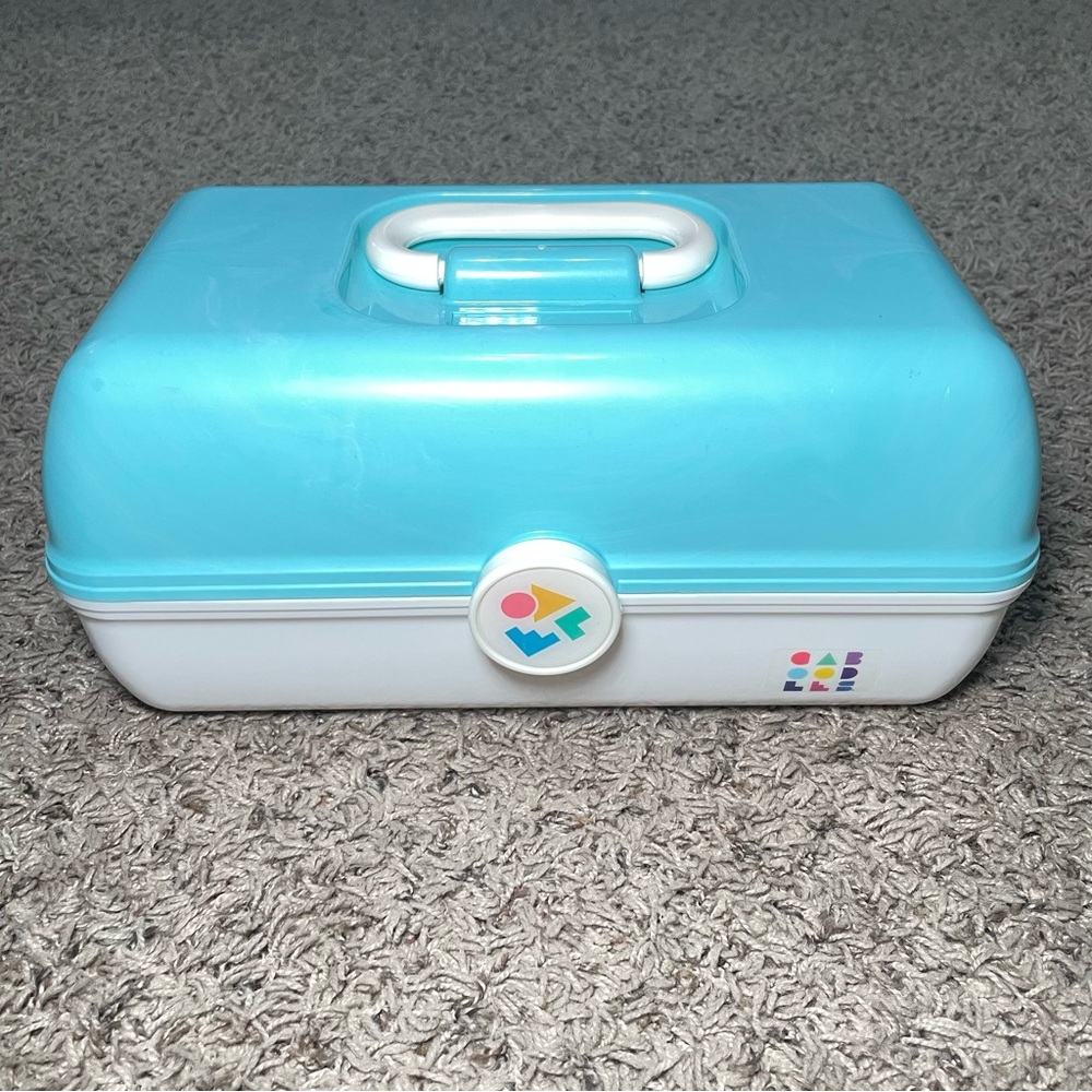 Vintage Caboodles Blue White Tiered Makeup Travel‎ Case Model 5626 With Mirror